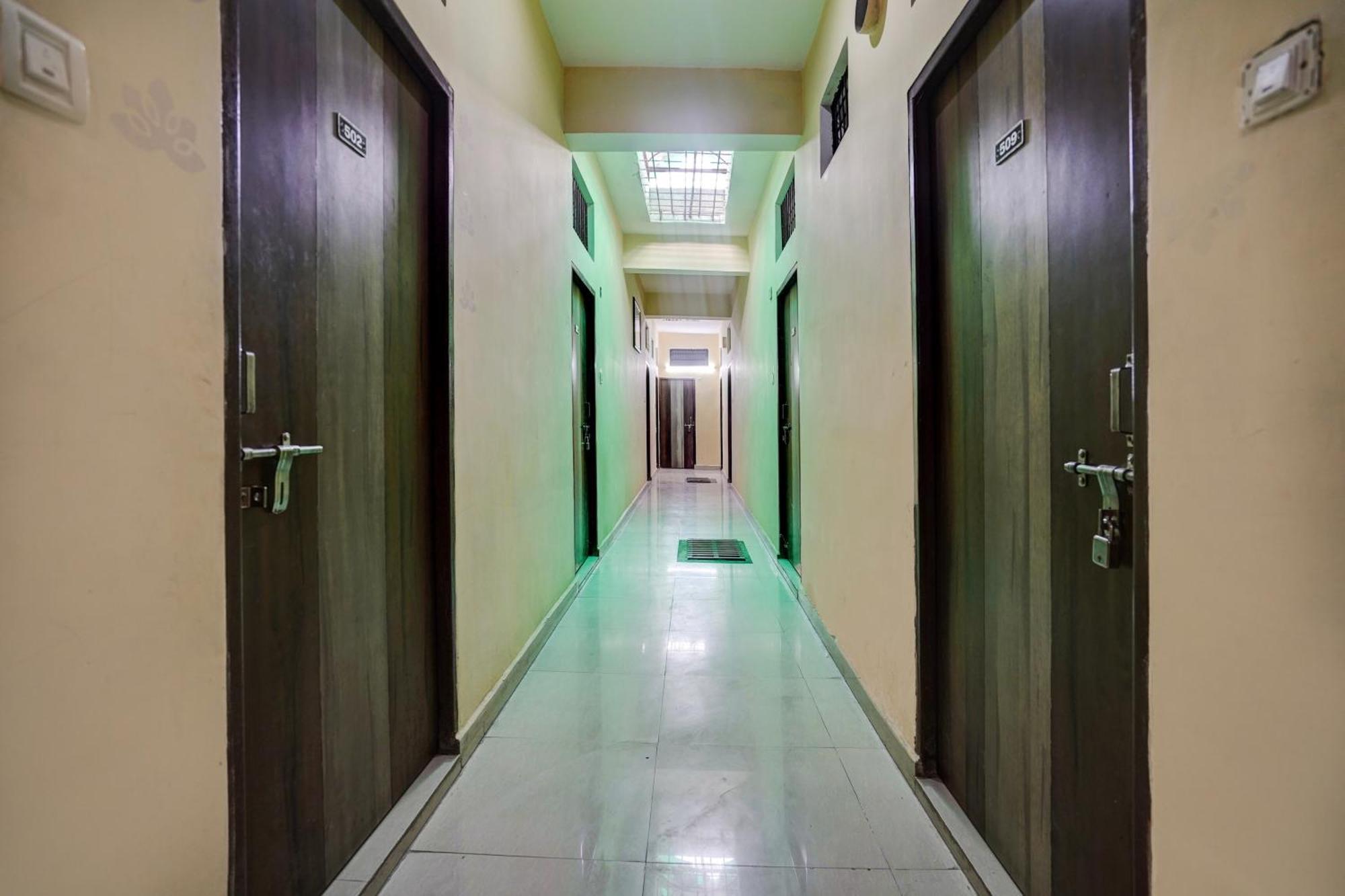 Hotel O Shyam Utsav Mirzapur Exterior photo